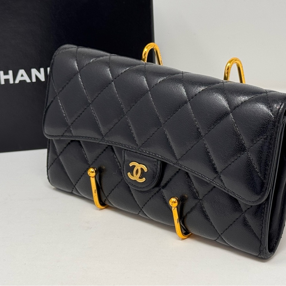 💯Authentic CHANEL Black Quilted Lambskin Classic Flap Continental Wallet - Picture 3 of 9